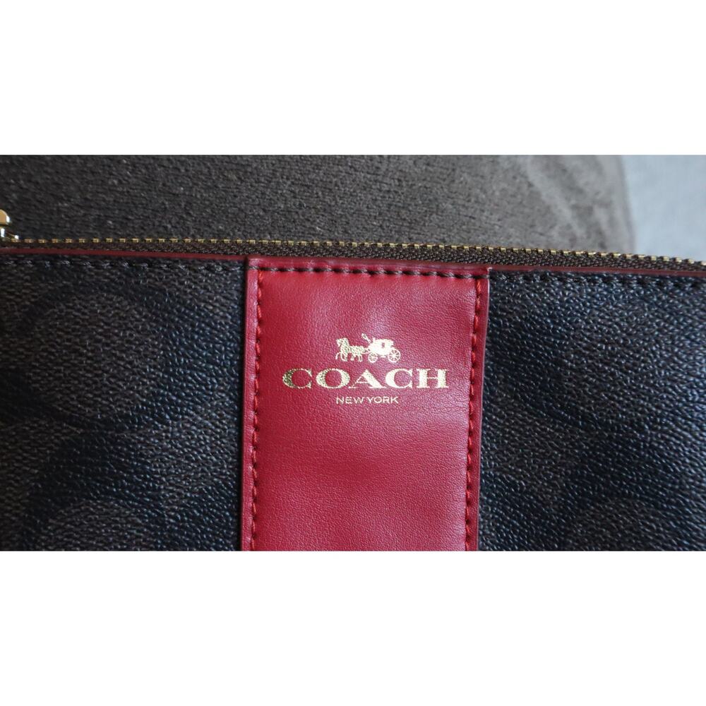 Coach Signature Dark Brown and Red Wristlet Logo Monogram Mini Small Leather Zip - Picture 2 of 7